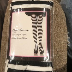 Leg Avenue tights